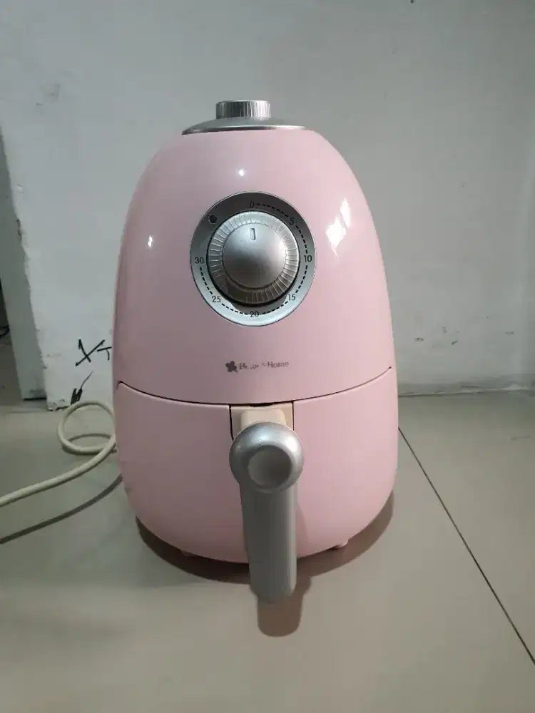 AIR FRYER HOME&HOME BEKAS
