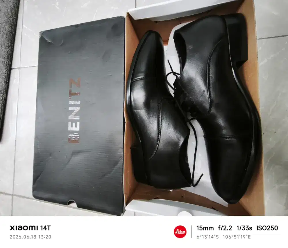 Benitz Boston Sepatu Formal Kulit Pantofel Tali Kantor Hitam Black