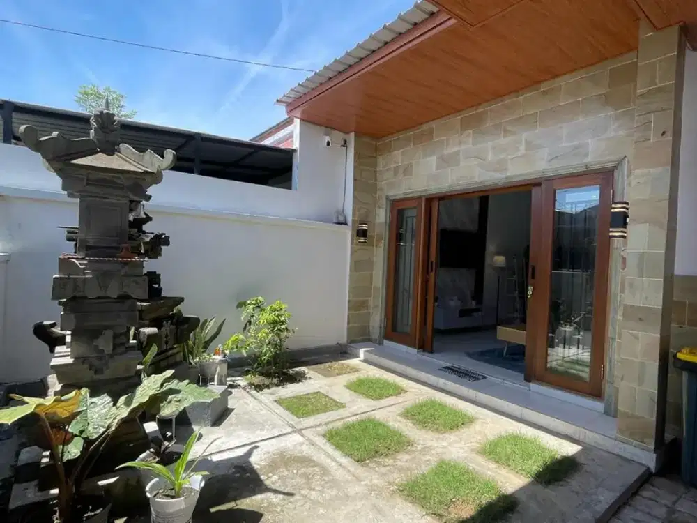 Rumah disewakan area pemogan dgn fasilitas full furnished.