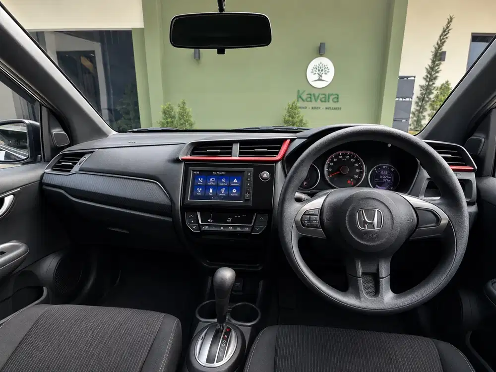 Honda Brio RS Putih A/T Automatic 2024 Bensin