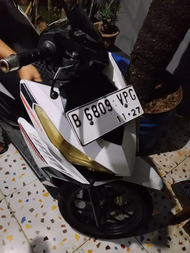 Vario LED 125 tahun 2017