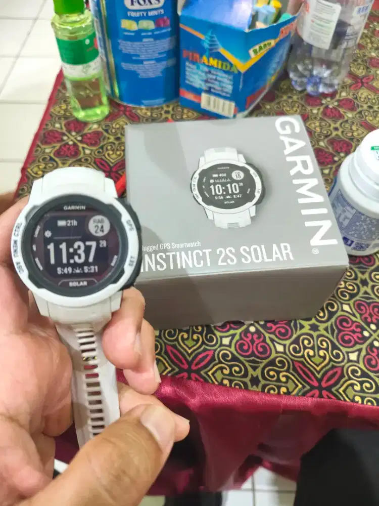 Garmin instinct 2s solar