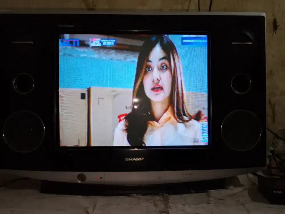 tv tabung 21 Sharp slim