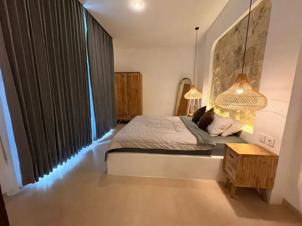 DISEWAKAN VILLA FULLY FURNISHED — TANAH LOT (ES)