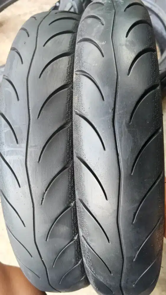 Ban copotan motor metik sepasang ukuran 80/90-90/90 ring 14
