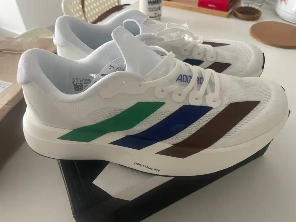 ADIZERO EVO SL - Adidas x Pharrell Williams