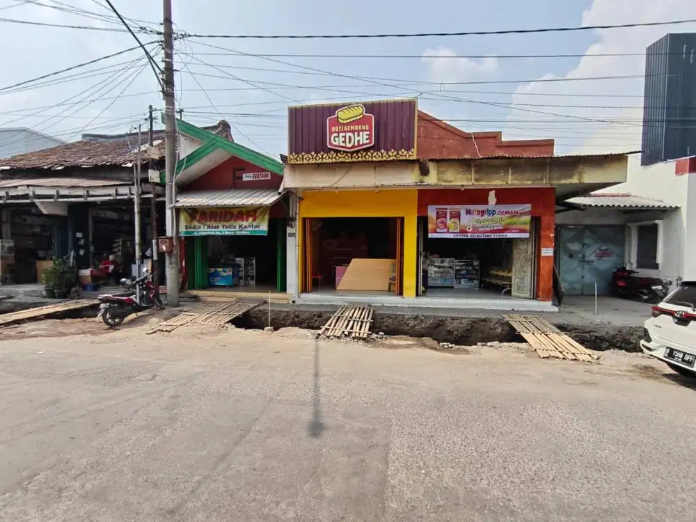 Di Jual Rumah, Toko dan Kos2an 5 Pintu Cirebon Jawa Barat