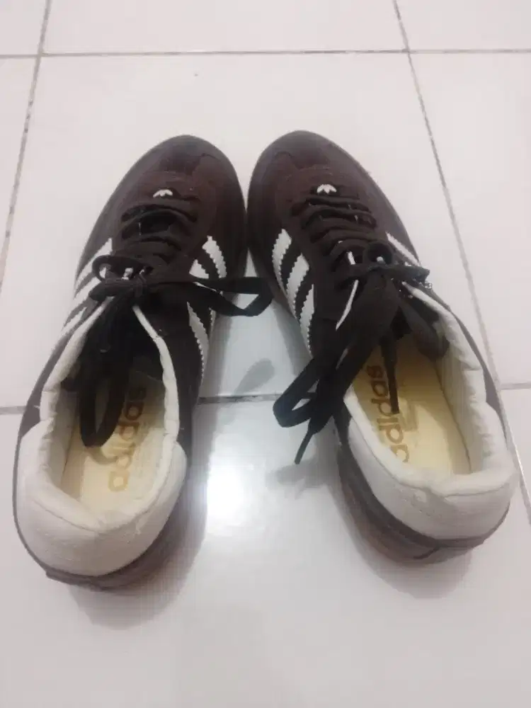 Sepatu adidas no 40