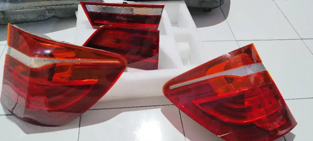 Stoplamp Lampu Belakang BMW X3 Series F25 Original (Copotan)
