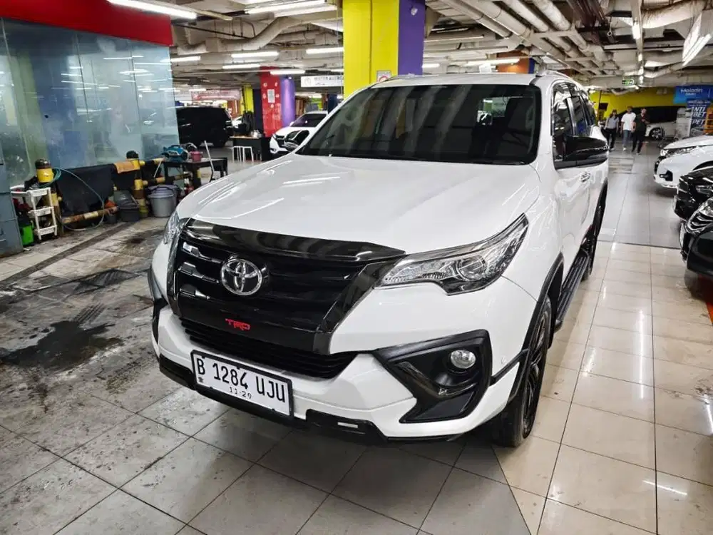 Fortuner VRZ TRD 2019 matic diesel good condition