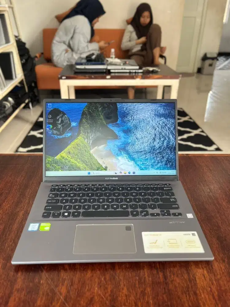 LAPTOP ASUS VIVOBOOK X421FL- Core i7 gen 8 NVIDIA RAM 12GB SSD 256GB