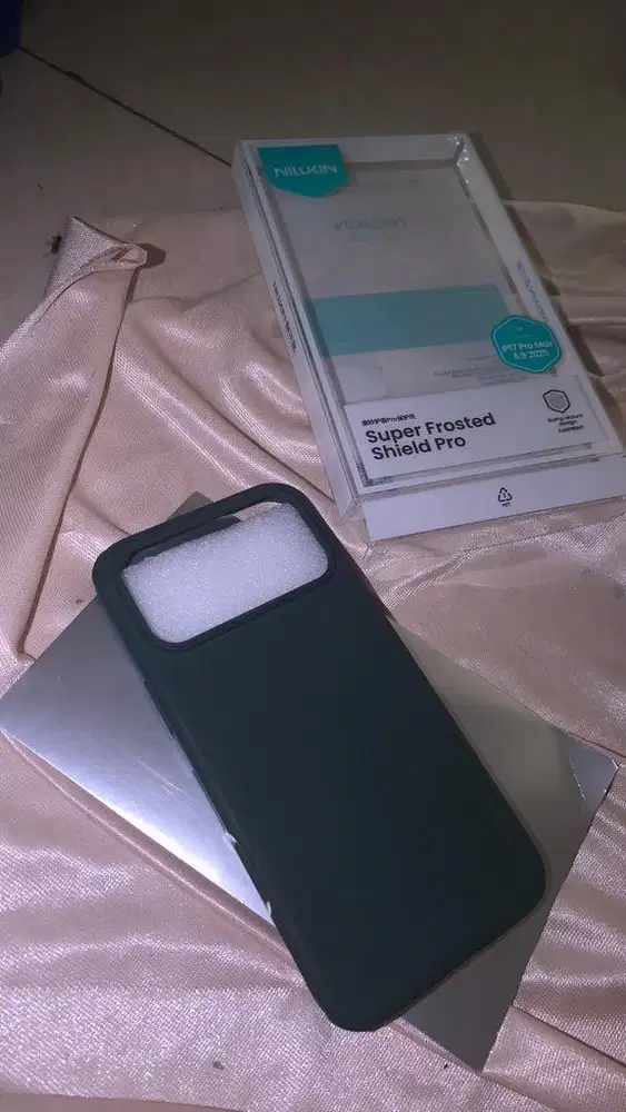 casing case iphone 17 promax nillkin ori