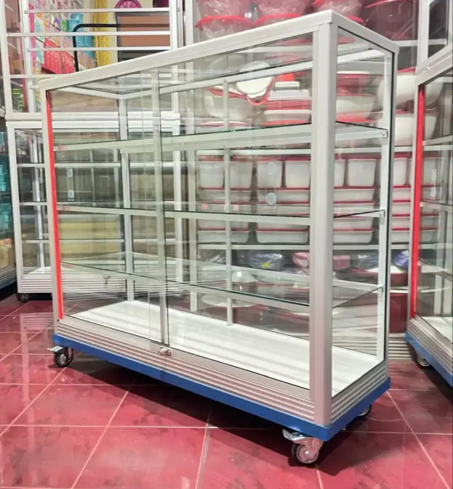 Etalase Ukuran 1,2Mx1M Pakai Roda Kaca Full 5mm