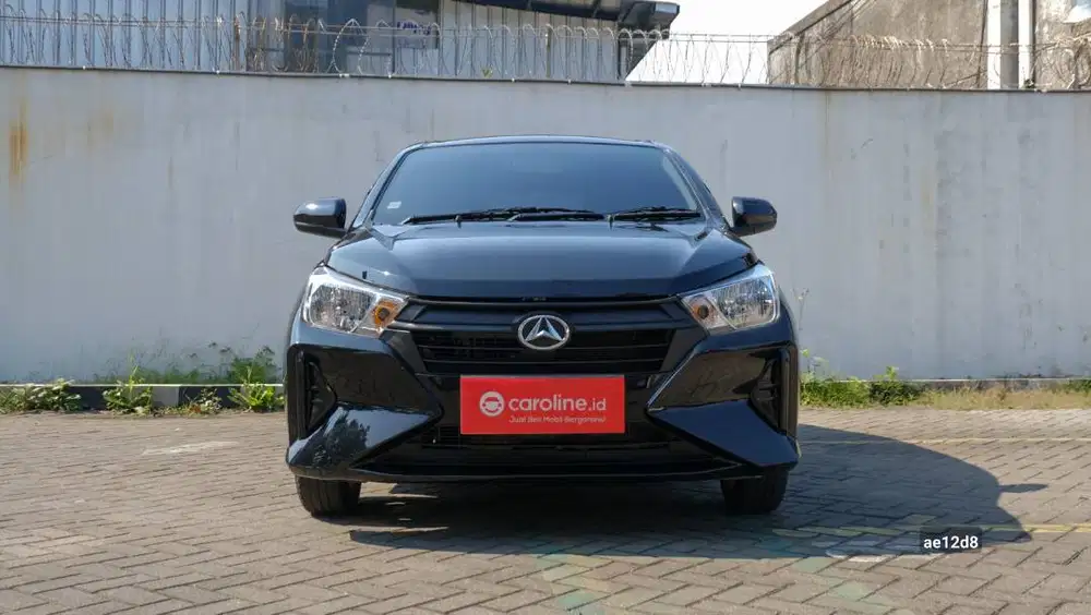 DAIHATSU AYLA X 1.0 AT 2024 HITAM