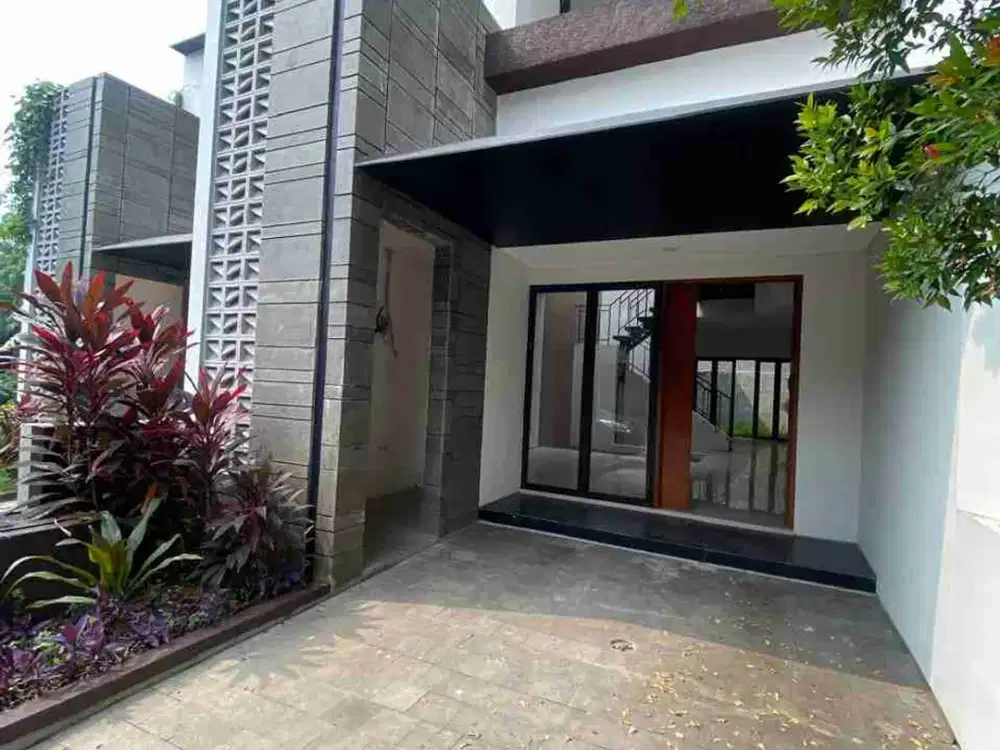 Cirendeu Town House Murah