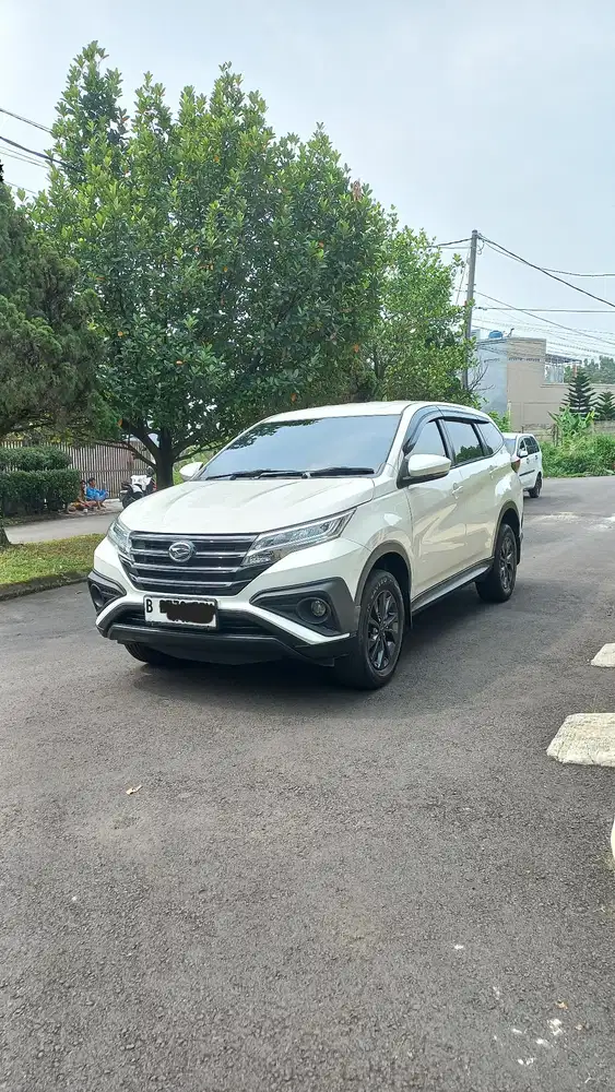 Harga Cash! Daihatsu Terios X Deluxe AT 2022 ,full ori cat, low km!!