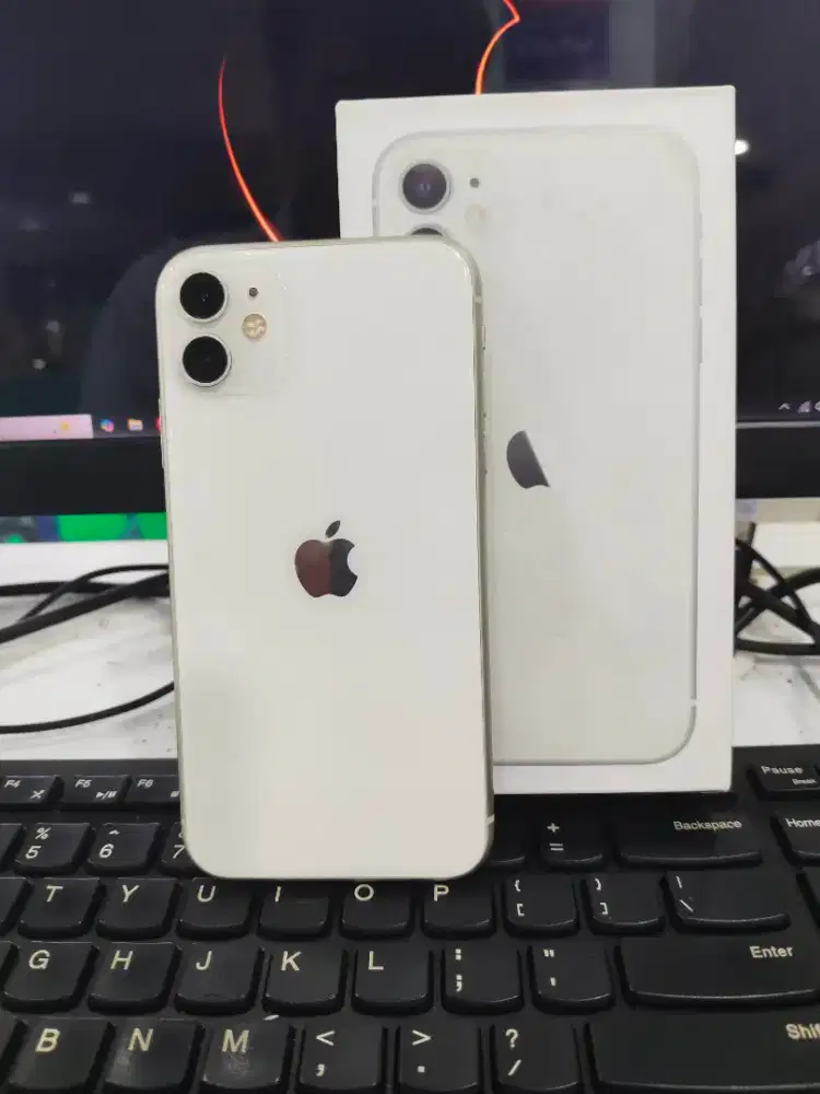iphone 11 64gb bisa tukar tambah