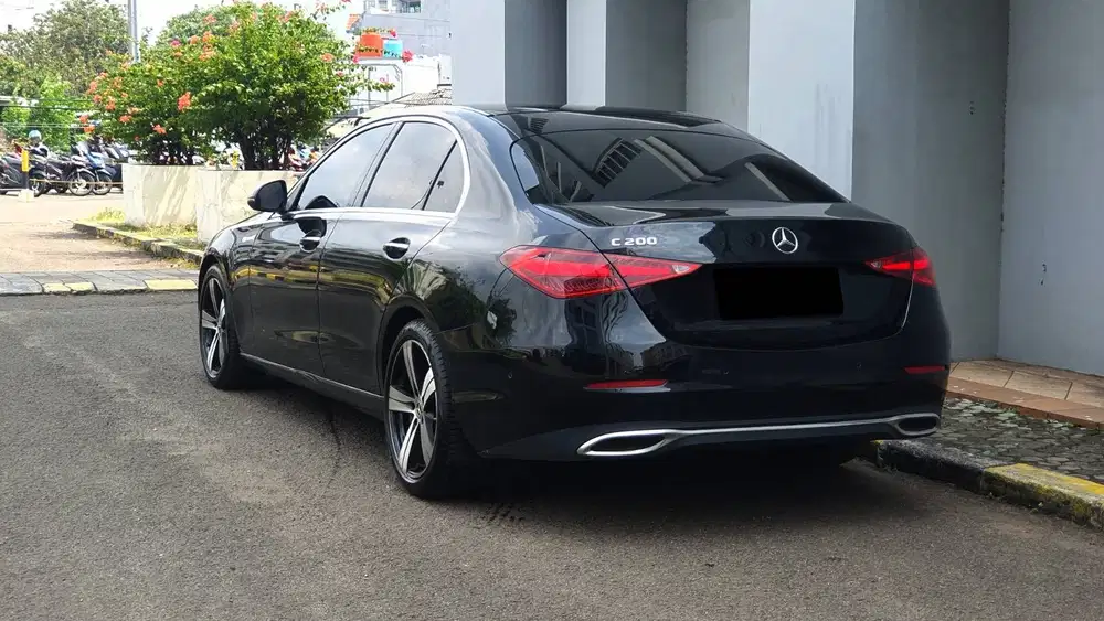 [LOW KM 29RB] Mercedes Benz Mercy C 200 C200 Avantgarde W206 2022/2023