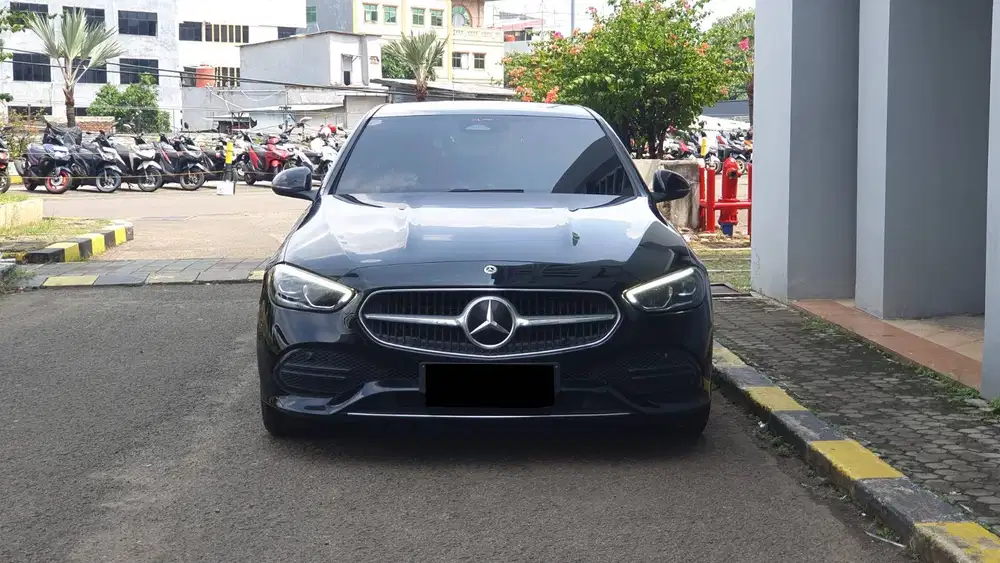 [LOW KM 29RB] Mercedes Benz Mercy C 200 C200 Avantgarde W206 2022/2023