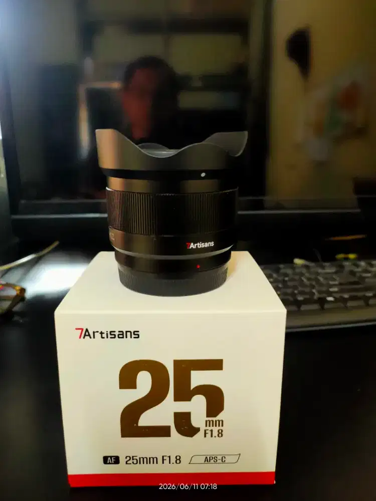 LENSA T ARTISAN 25mm  F 1.8 FOR SONY