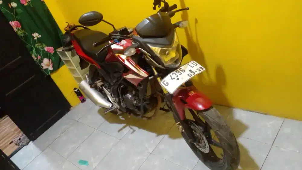 Cb 150 r 2014 komplit plat g