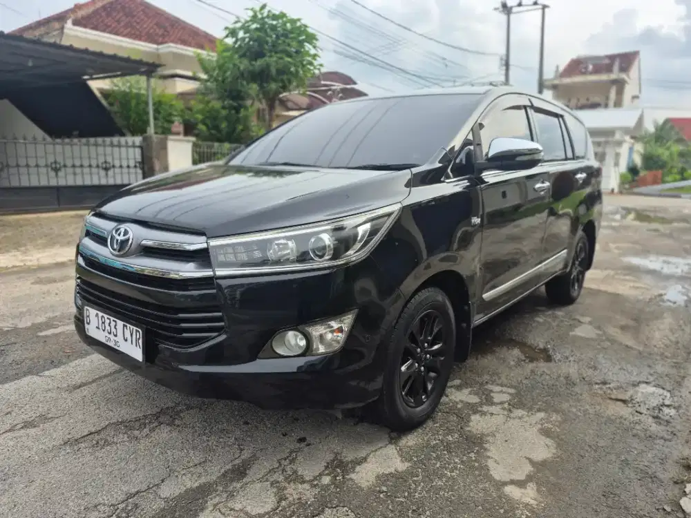 Innova reborn Q 2.0 th 2017 AT