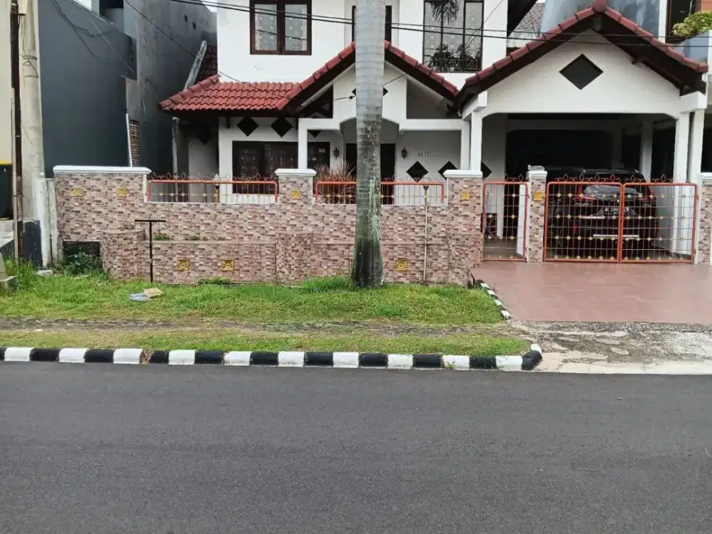 Dijual Rumah boulevard siap huni di Kemang Pratama 2 Bekasi
