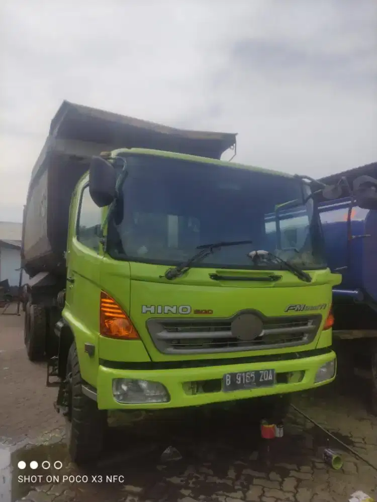 Hino FM 260JD tronton 10 roda