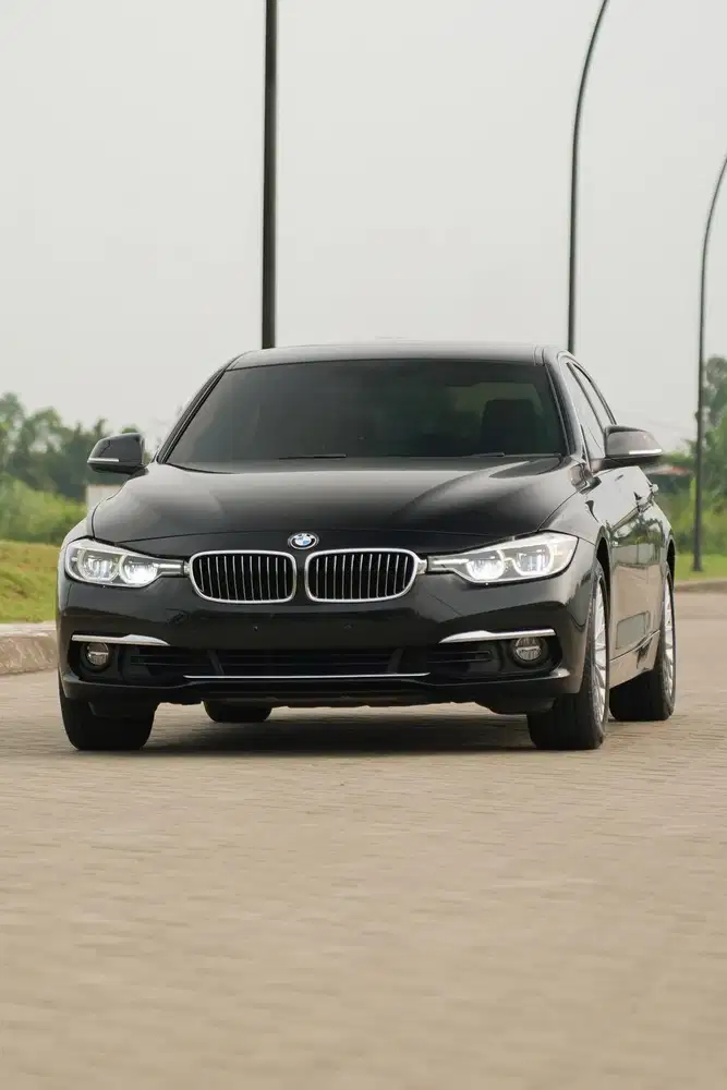Lowest Odo! BMW 320i Luxury 2019 F30 LCI