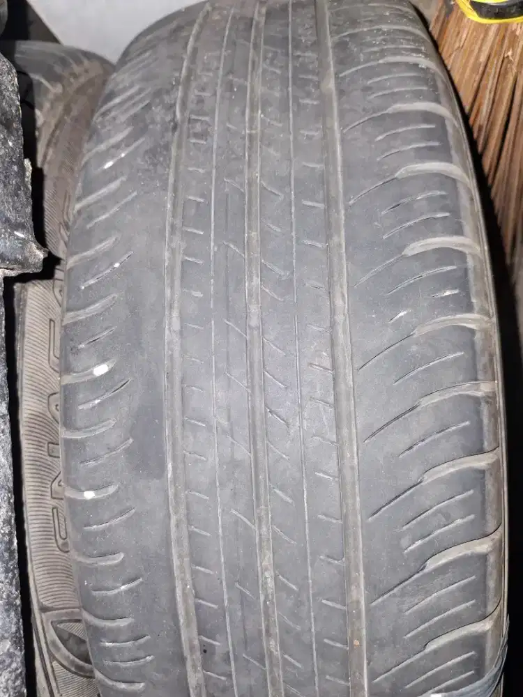 Ban bekas brigstone enasave 185/65 R15