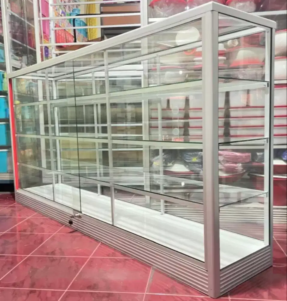 Etalase Panjang 2 Meter, Kondisi Baru, Kaca full 5mm