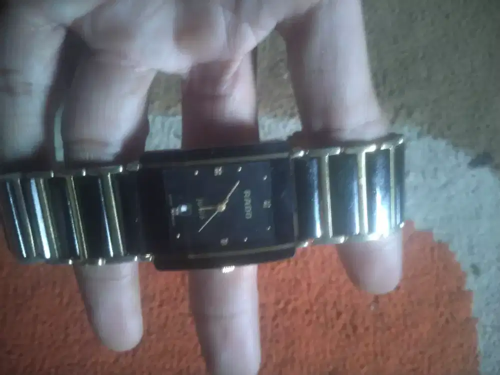 Rado jam tangan wanita