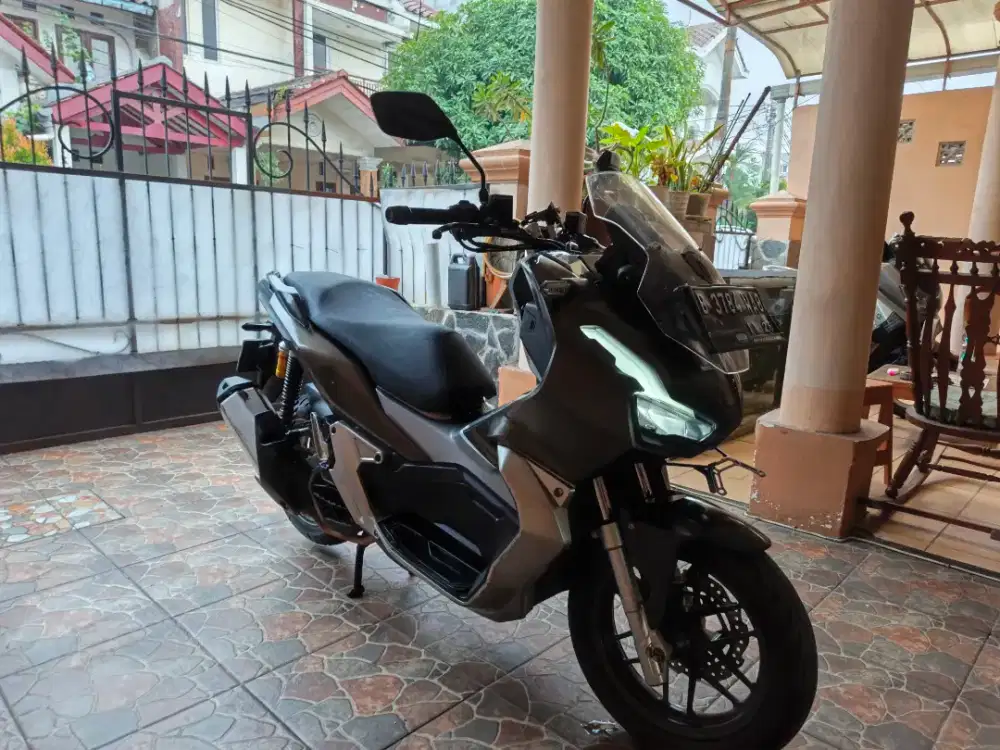 Honda Adv 150 cc