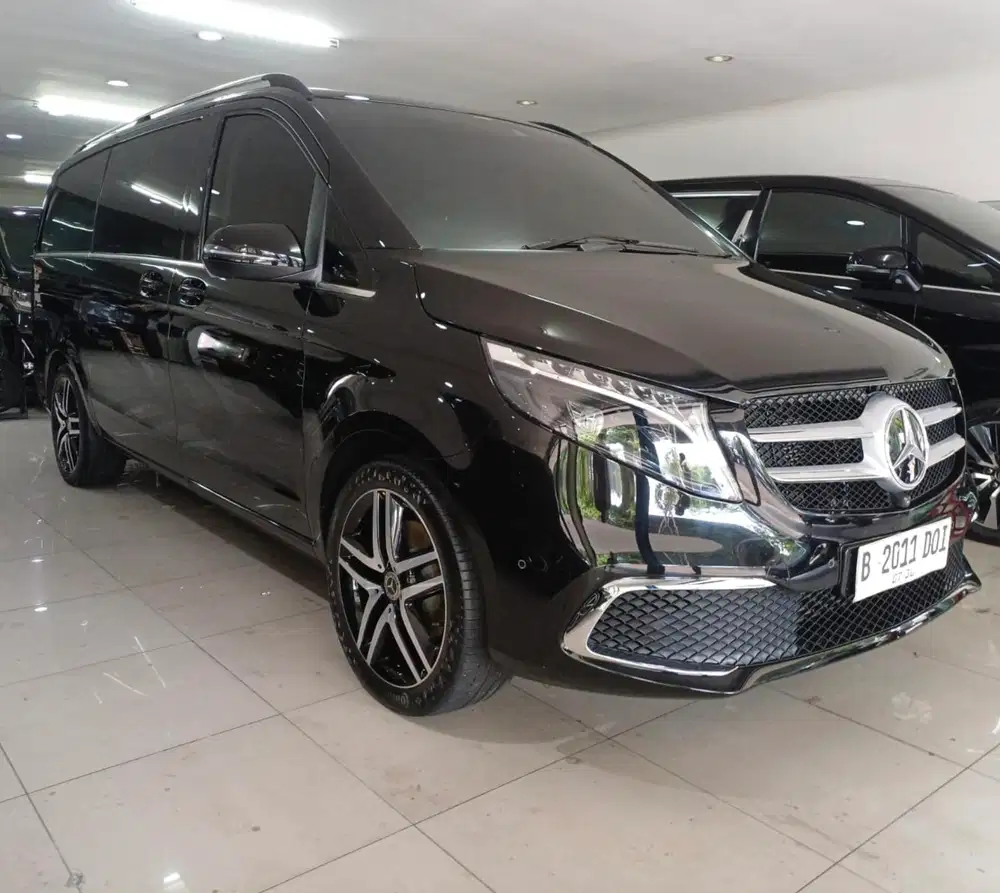 Mercedes Benz V250 Lombardi 2023 register 2025 Full Warranty ATPM