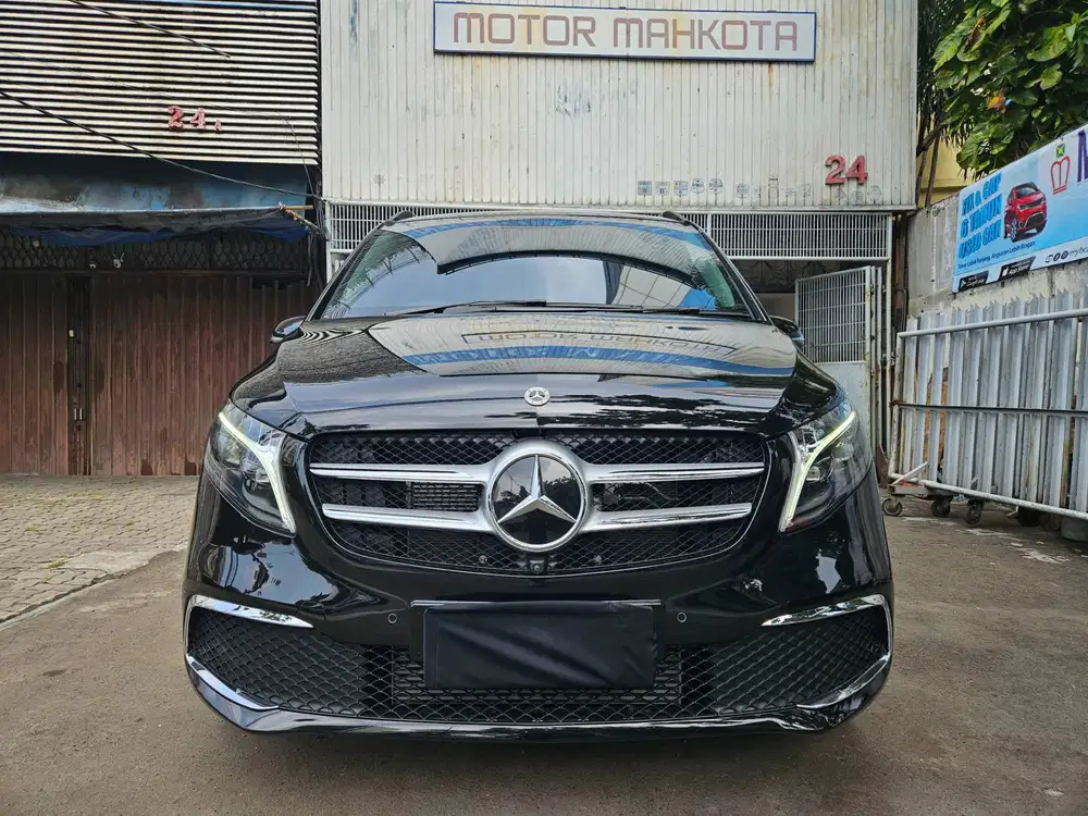 Antik 6 rb km Mercy V 250 AVG Long facelift 2024 nik 2022 hitam V250