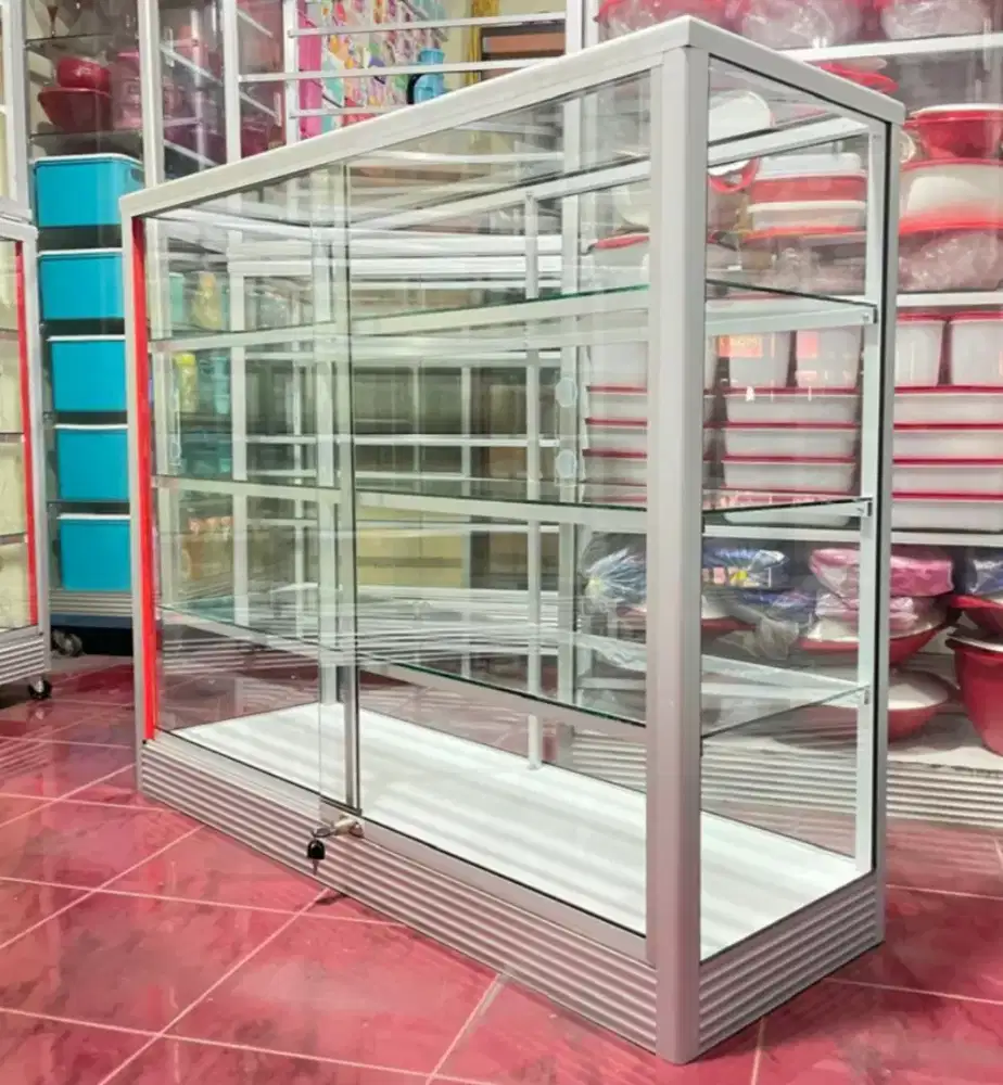 Etalase Panjang 1,5 m Serbaguna