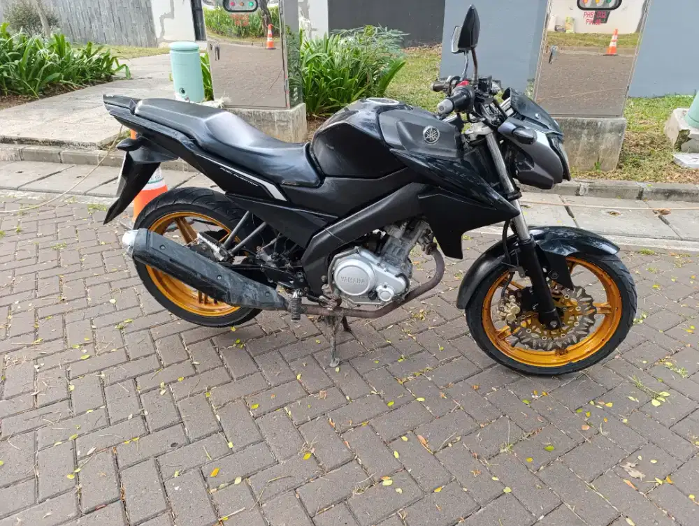 Vixion 2013 ss bpkb faktur aja