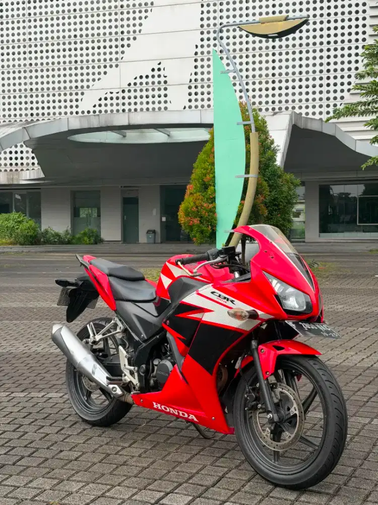 Honda CBR 150 Thn 2015 Surat Lengkap
