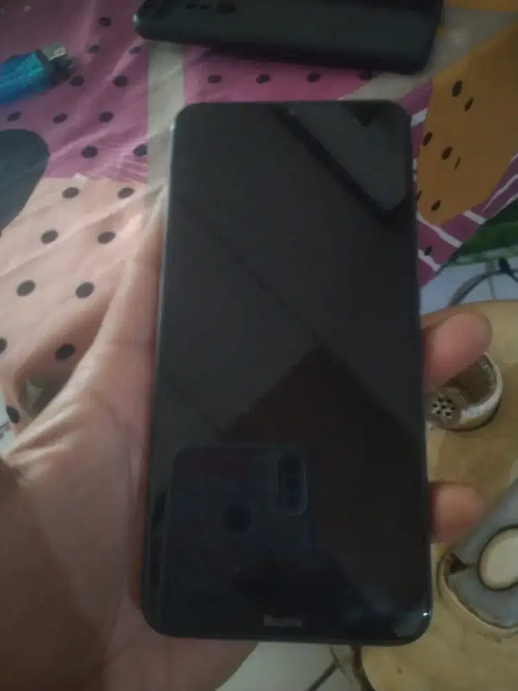 REDMI 8 4/64 FULLSET MULUS