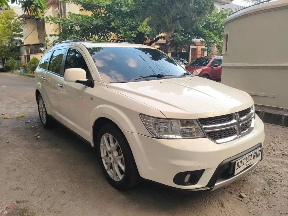 Dodge Journey 2.4 A/T Tahun 2013