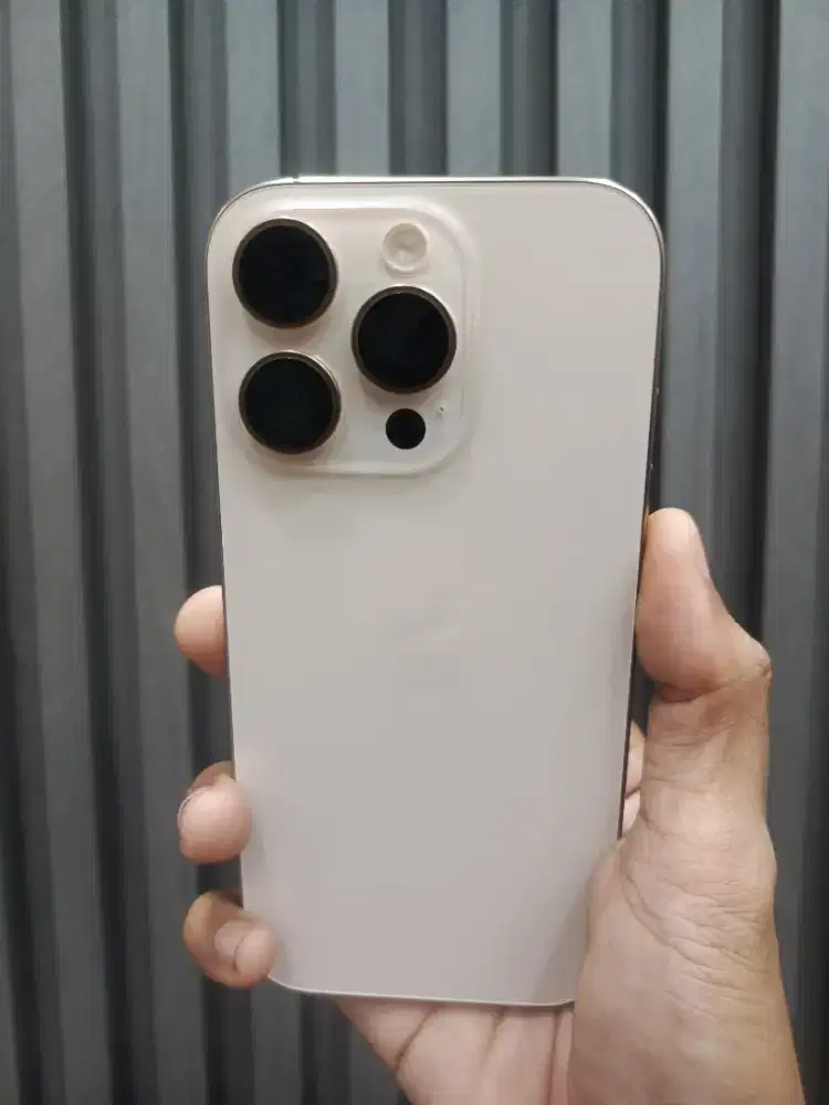 iPhone 16 Pro 128 iBox