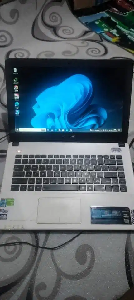 Laptop ASUS X450LCP