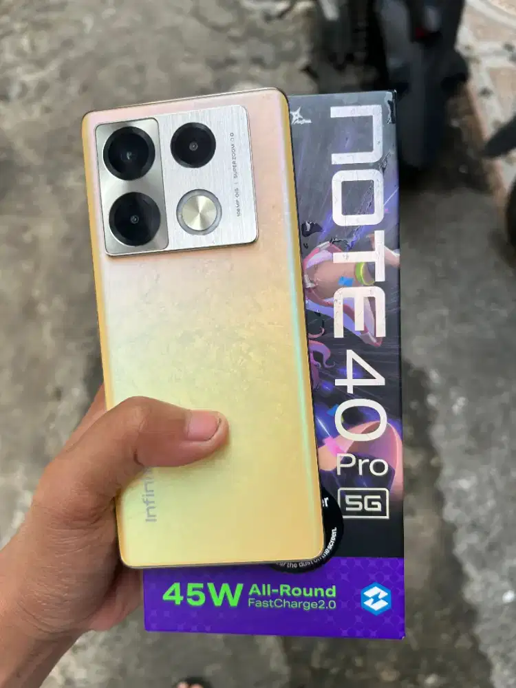 Infinix note 40 pro 5g 8/256 segel