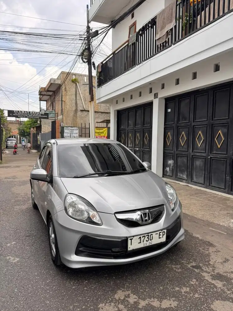 Honda brio s matic 2014 istimewa siap pake