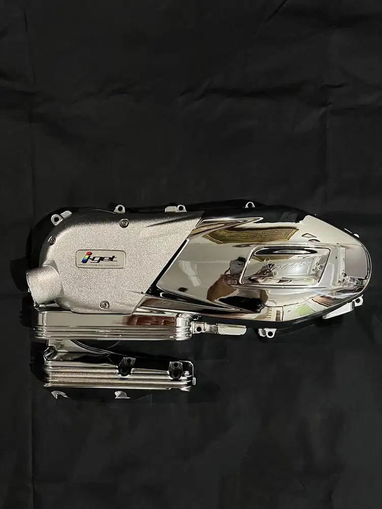 BAK CVT VESPA MATIC SPRINT CHROME SET ( LIKE NEW )