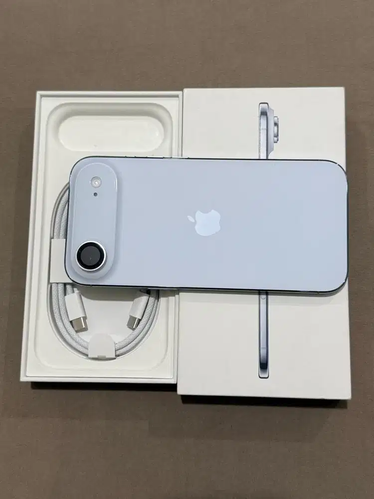 Iphone Air 17 256 ibox Bh 100% like new