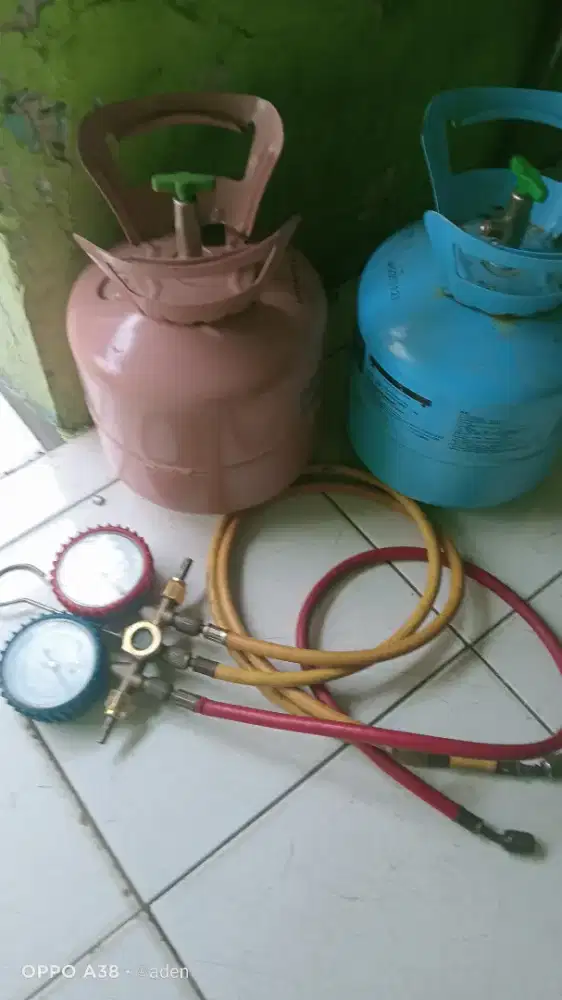 Analiser tabung kecil freon r32