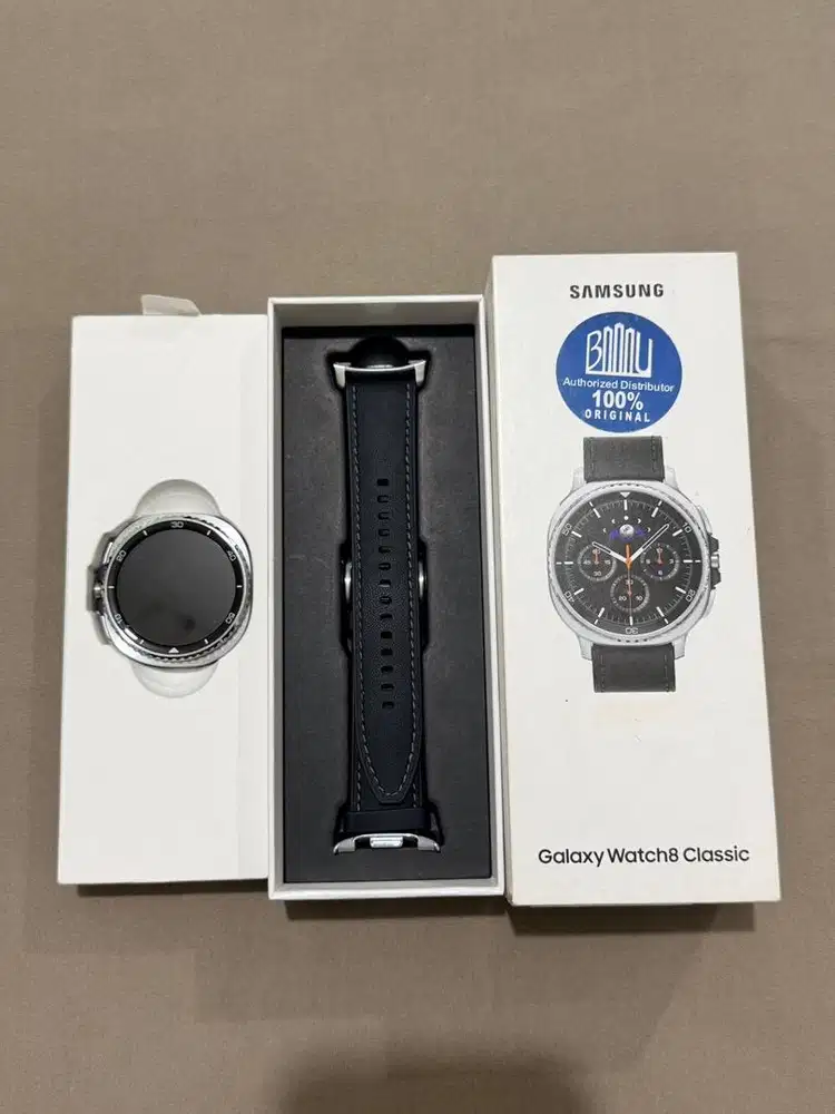 Galaxy Wach 8 clasic 44Mm like new