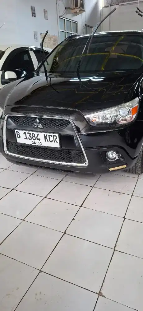 Mitsubishi Outlander 2012 Bensin
