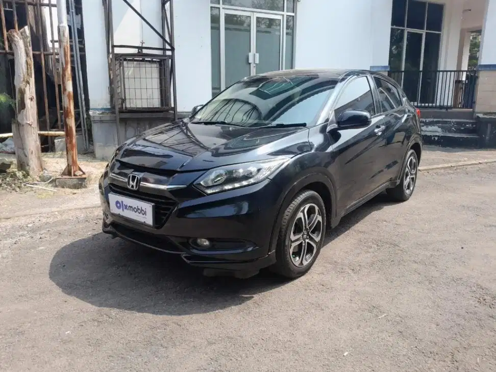 Pajak Panjang - Honda HRV 1.8 Prestige Bensin AT 2015 Hitam